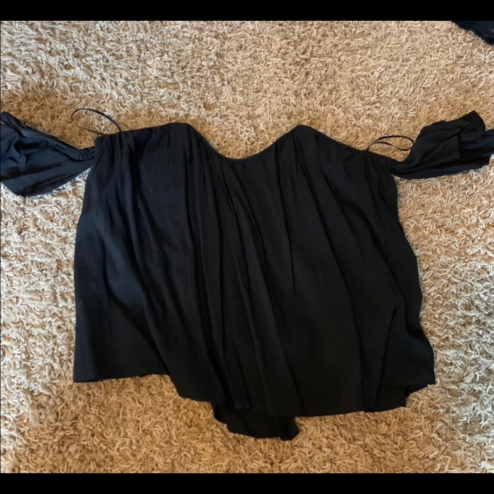 Dainty Hooligan black off shoulder zip back NWT